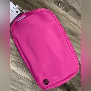 NEW Lululemon Everywhere Belt Bag Sonic Pink 1L